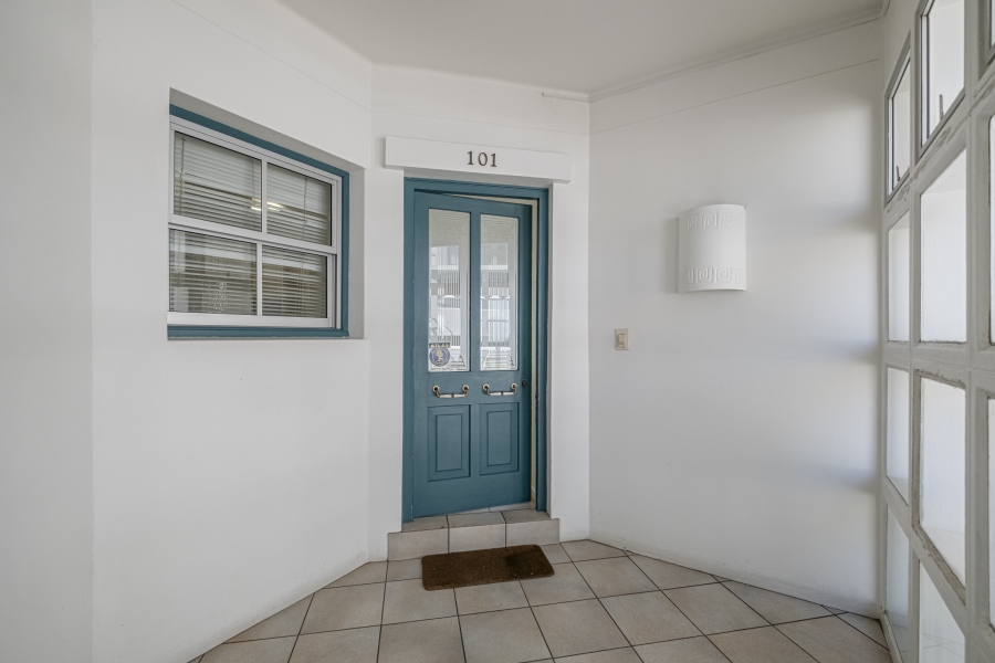 3 Bedroom Property for Sale in Summerstrand Eastern Cape